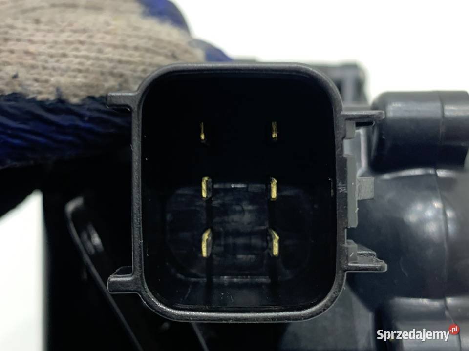 ZAMEK KLAPY TYŁ OPEL INSIGNIA A Kombi 13503467 podkarpackie