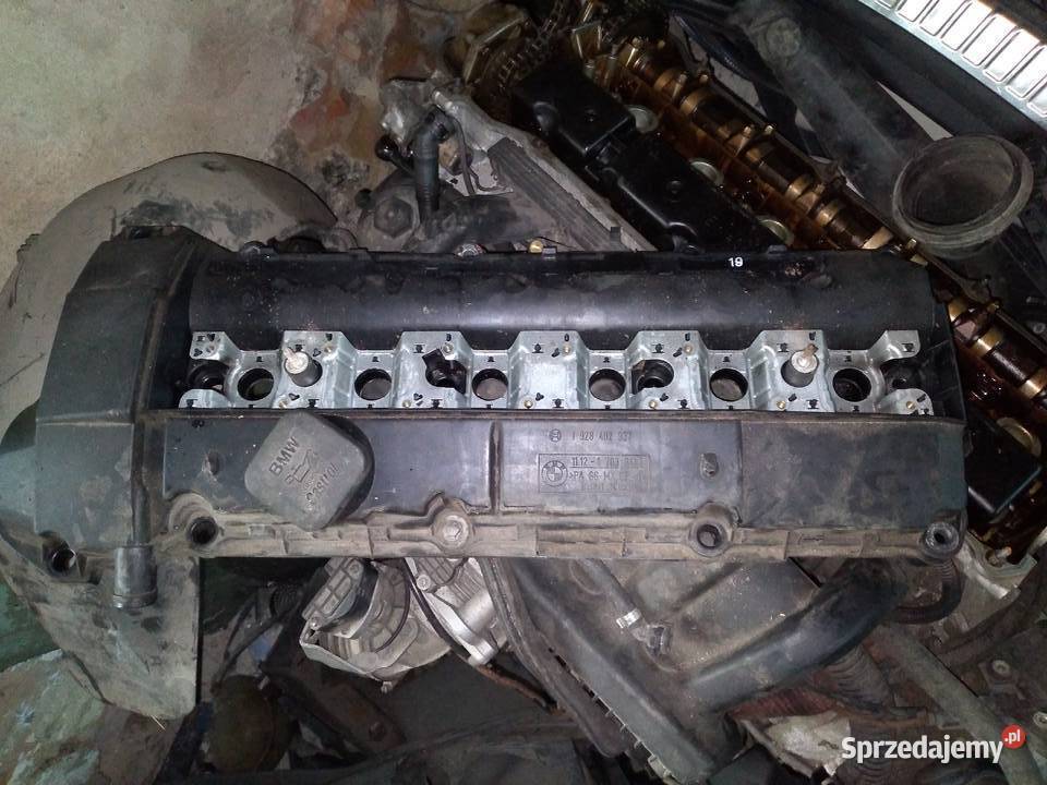 BMW e38 28 pokrywa zaworów 1703341 Strzelce Krajeńskie sprzedam