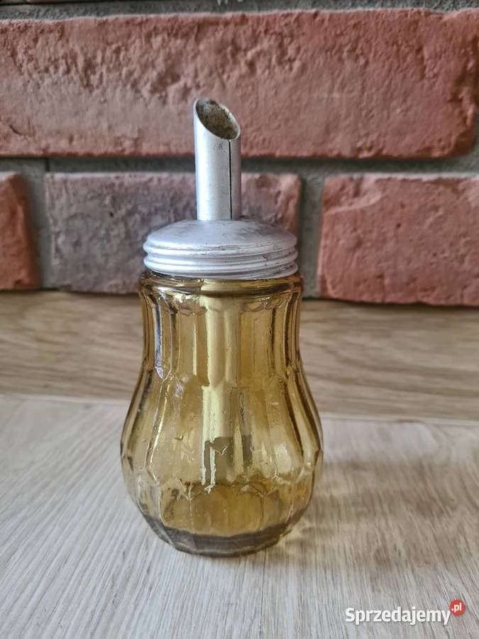 Cukiernica z PRLu piękny kolor