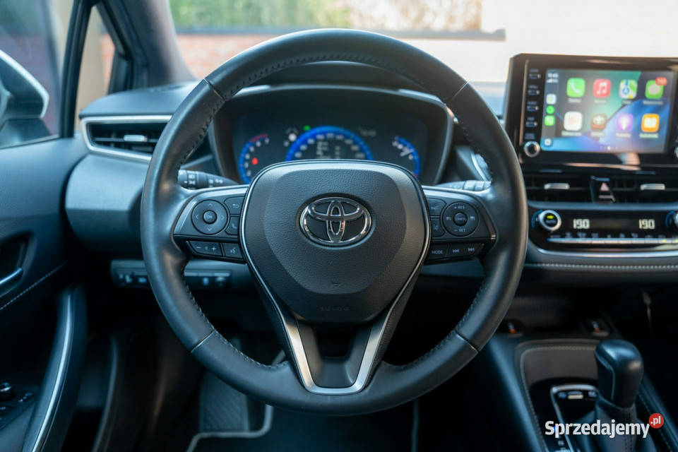 Toyota Corolla Comfort Style Tech Connect Salon Corolla Kraków