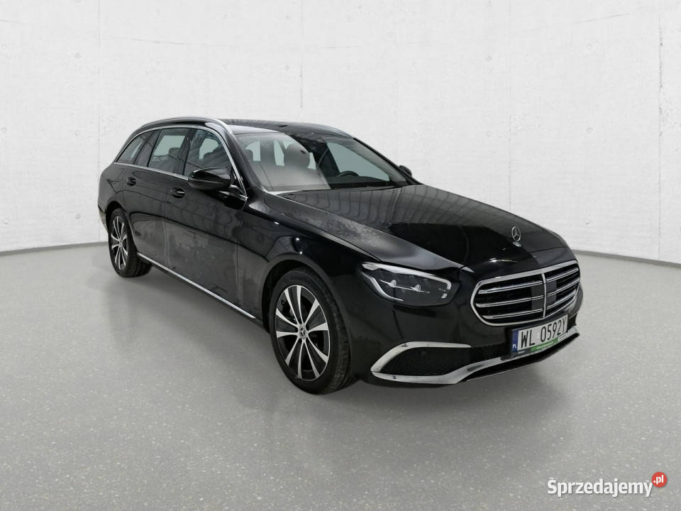 Mercedes E 300 Poleasingowe W213 2016 czarny