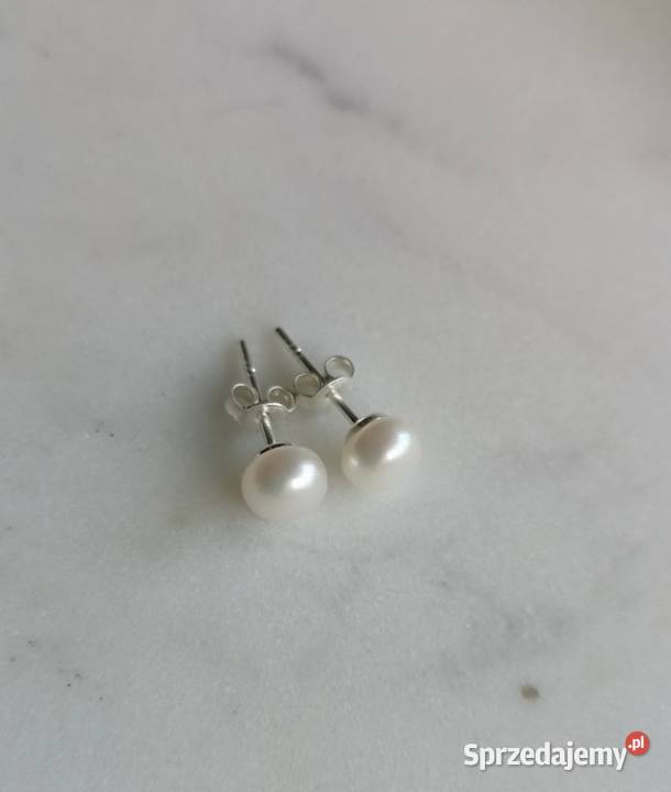kolczyki z białą perłą 25 e Toruń