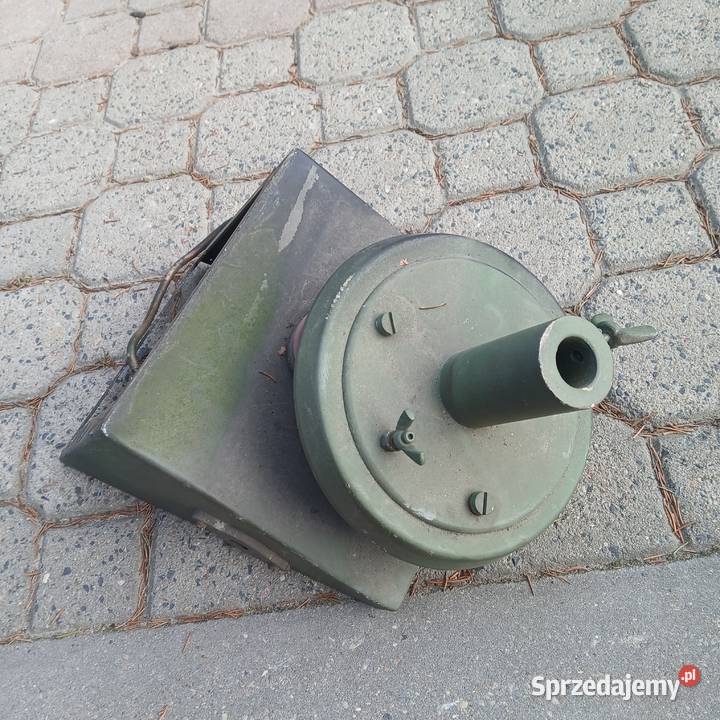 Podstawa anteny maszt radiostacja R140 Skierniewice