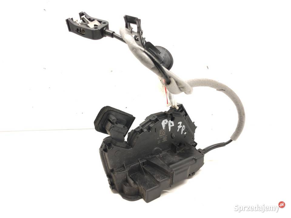 ZAMEK DRZWI PRAWY PRZÓD VW ARTEON Hatchback sprzedam
