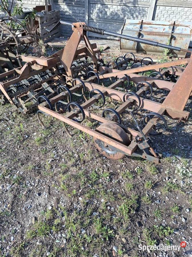 Agregat uprawowy kultywator Nowa Słupia