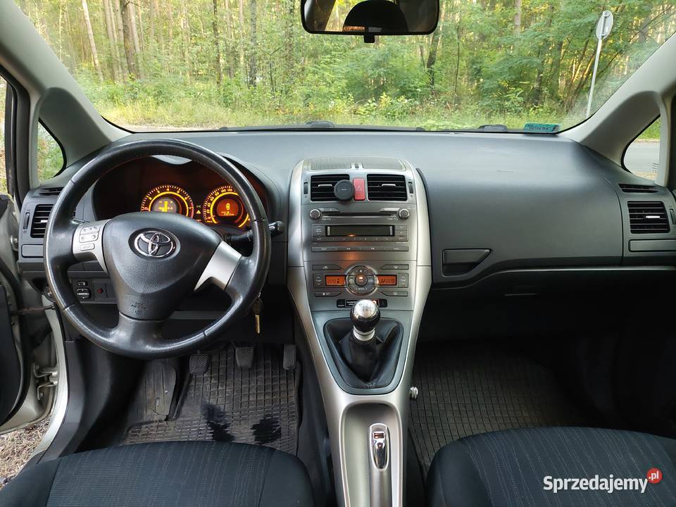 Toyota Auris 16 valvematic benz LPG 132 z 1598cm3 Końskie