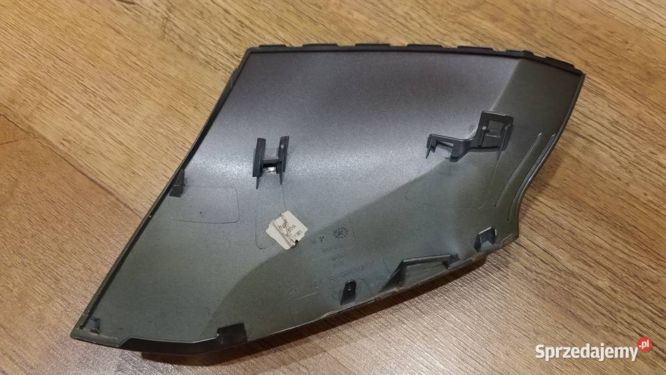 Nakładka obudowa lusterka prawe Megane III