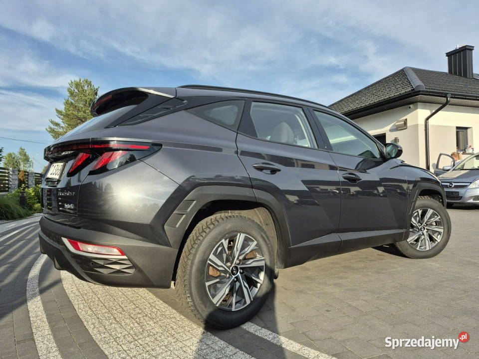 Hyundai Tucson kamera navi 16 HYBRID III światła LED sprzedam