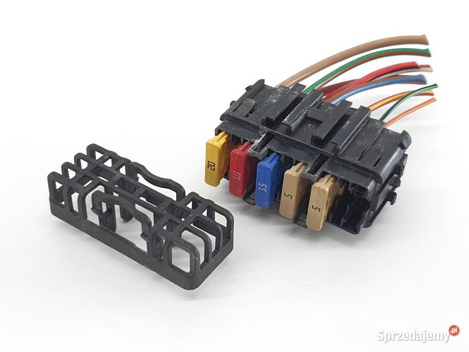 PUSZKA BEZPIECZNIKOW BEZPIECZNIK PEUGEOT