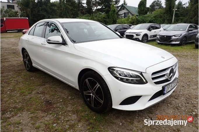 MERCEDESBENZ KLASA C 2019 159500 ccm 129 Wrocław