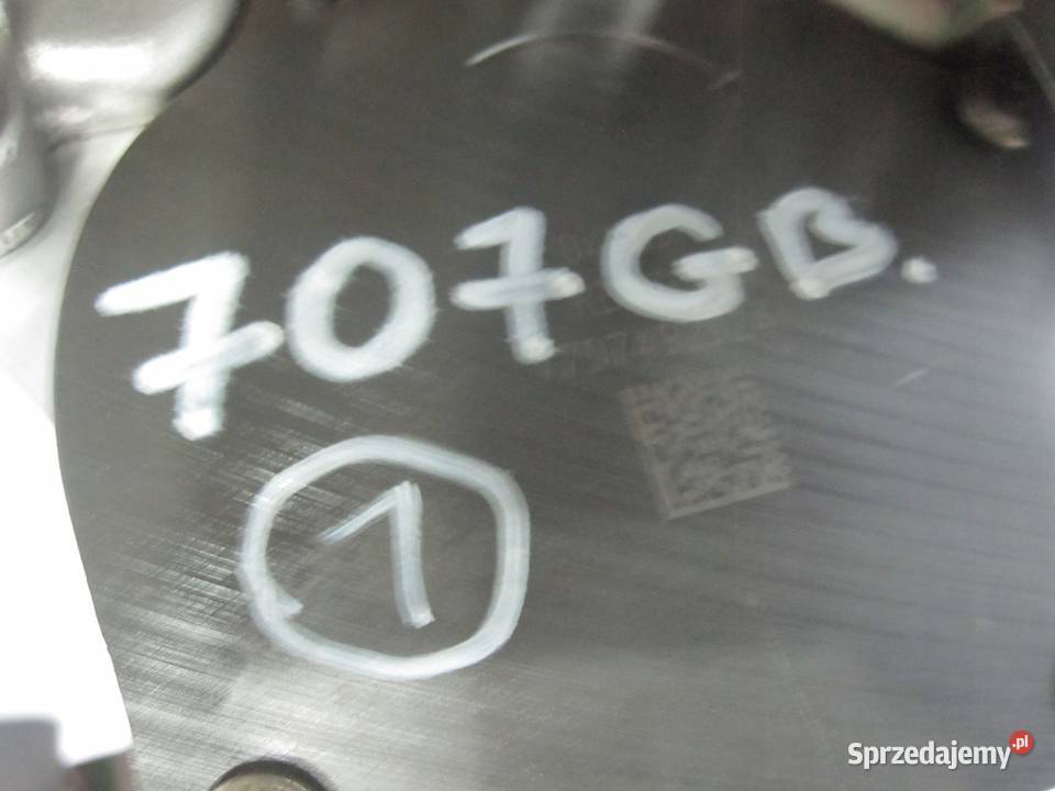 BMW 3 5 20 D N47D20C 177 09r pompa oleju 7798014 Kielce