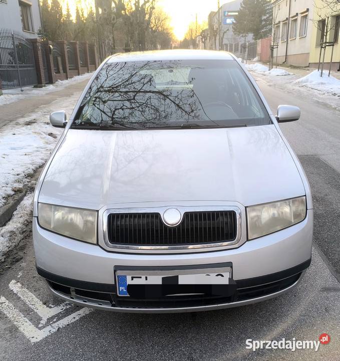 Fabia niski przebieg długie opłaty lpg Zgierz