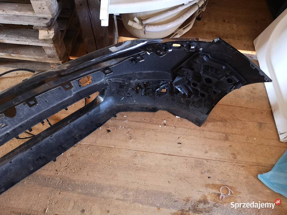 Peugeot 5008 zderzak przód KTVD zderzaki Podszkle