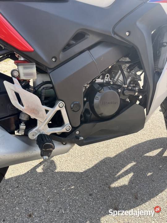 Honda CBR125R 2011r JC50 Wolbrom
