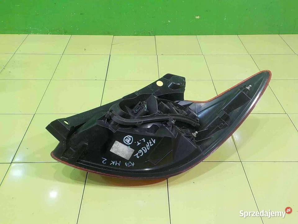 FORD KA MK2 II 12 B 12r HB 3D lampa lewa tyl