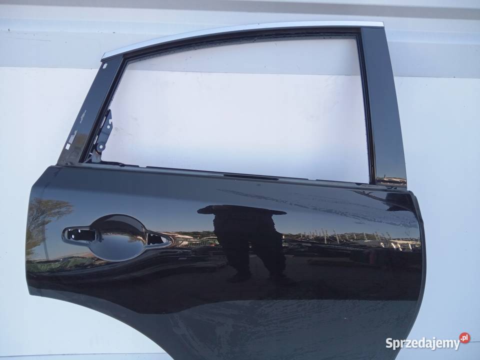 DRZWI PRAWY TYŁ INFINITI QX70 FX30d FX35 FX37 wielkopolskie Nowy Tomyśl sprzedam