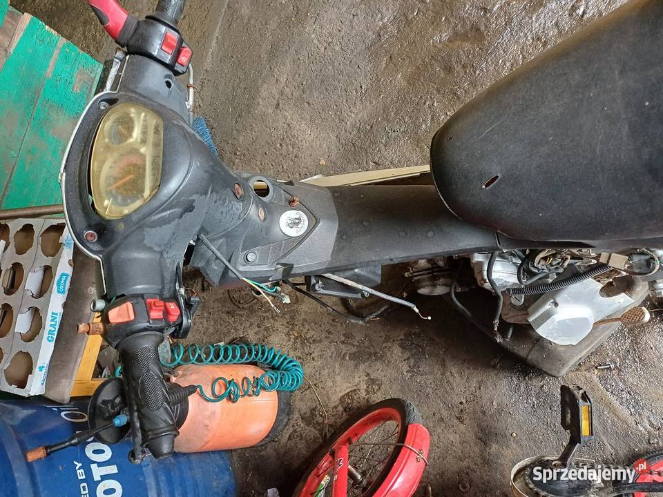 Kartery 023 przód motorynka komar romet chart kujawsko-pomorskie Gródek