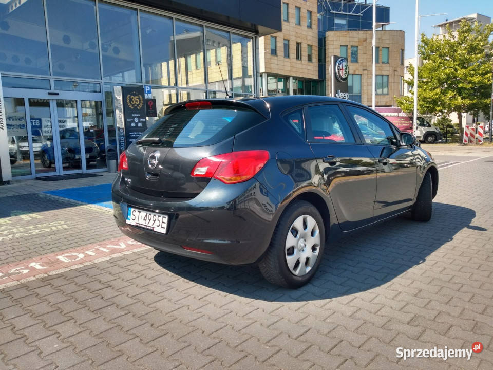 Opel Astra 16 benzyna 115 J 20092019 1598cm3