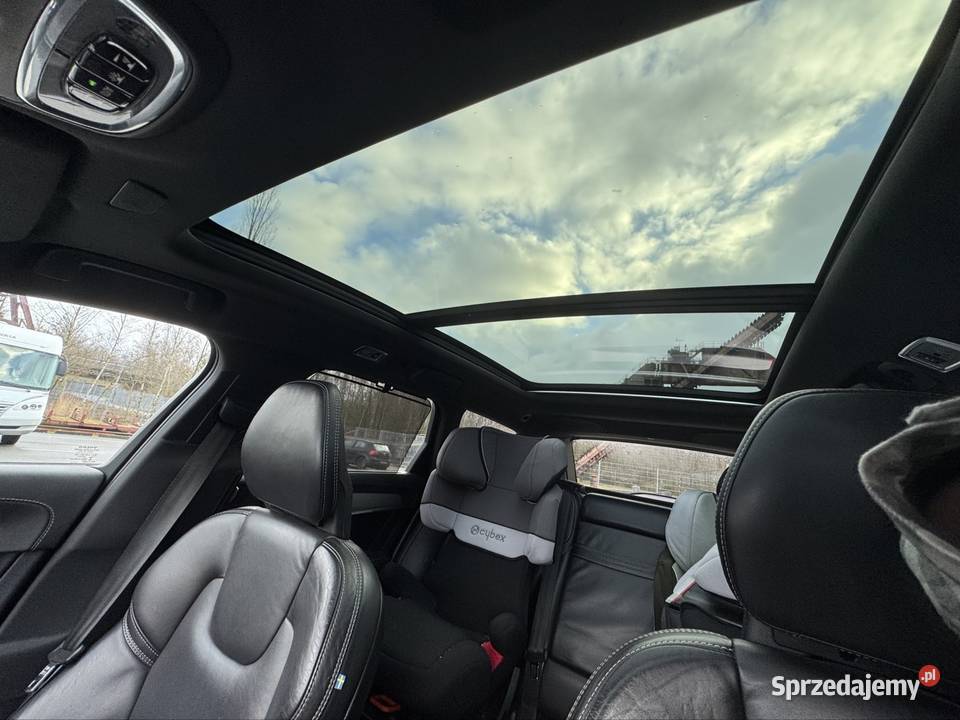 Volvo V90 Cross Country D5 AWD 032017 Bogate Kołobrzeg