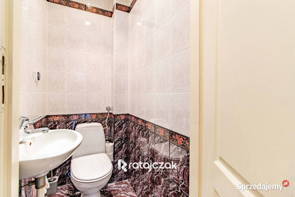 sprzedaży domu wolnostojącego 21503m2 Gdynia sprzedam