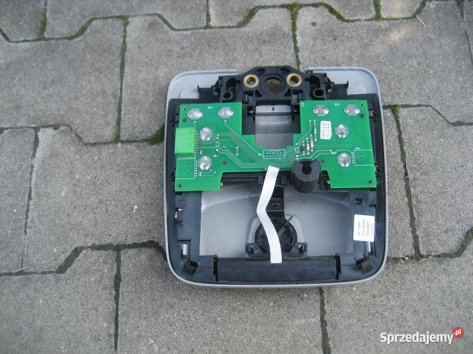 volvo v70 lift 0407r oświetlenie kabiny lampka Lampy przednie Rakoniewice sprzedam
