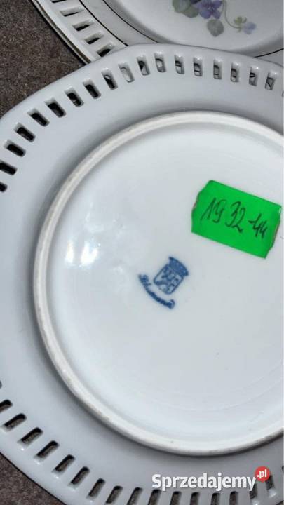 Talerzyk z kwiatami Fiołki i róże Schumann Syg z Gdańsk