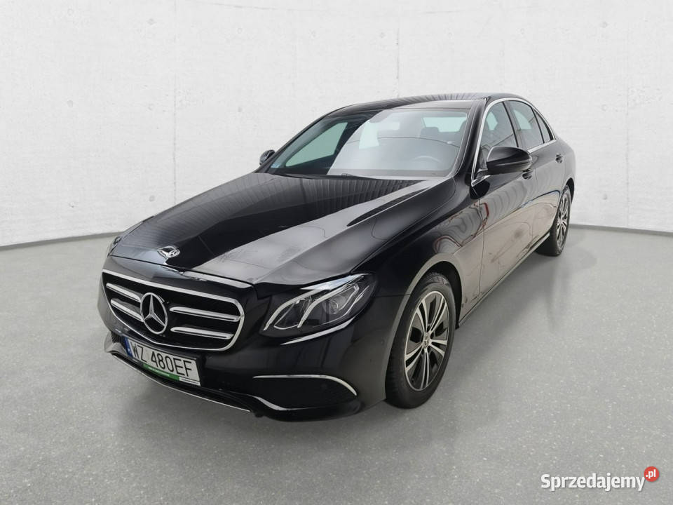 Mercedes E 220 W213 2016 Sedan / Limuzyna