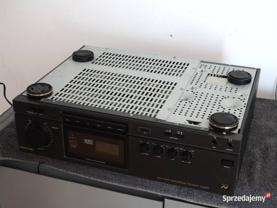 Wzmacniacz Uniwersum 440 Wat sprawny i mocny Wzmacniacze i pokrewne