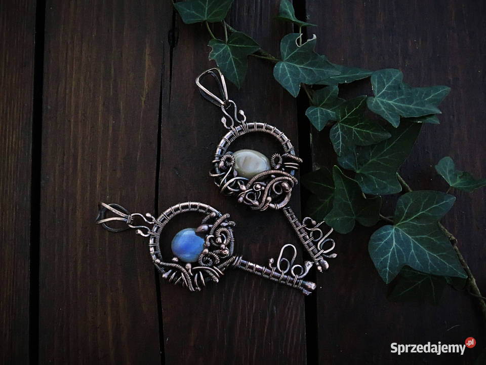 Wisiorek klucz miedź rękodzieło kamienie małopolskie Kraków