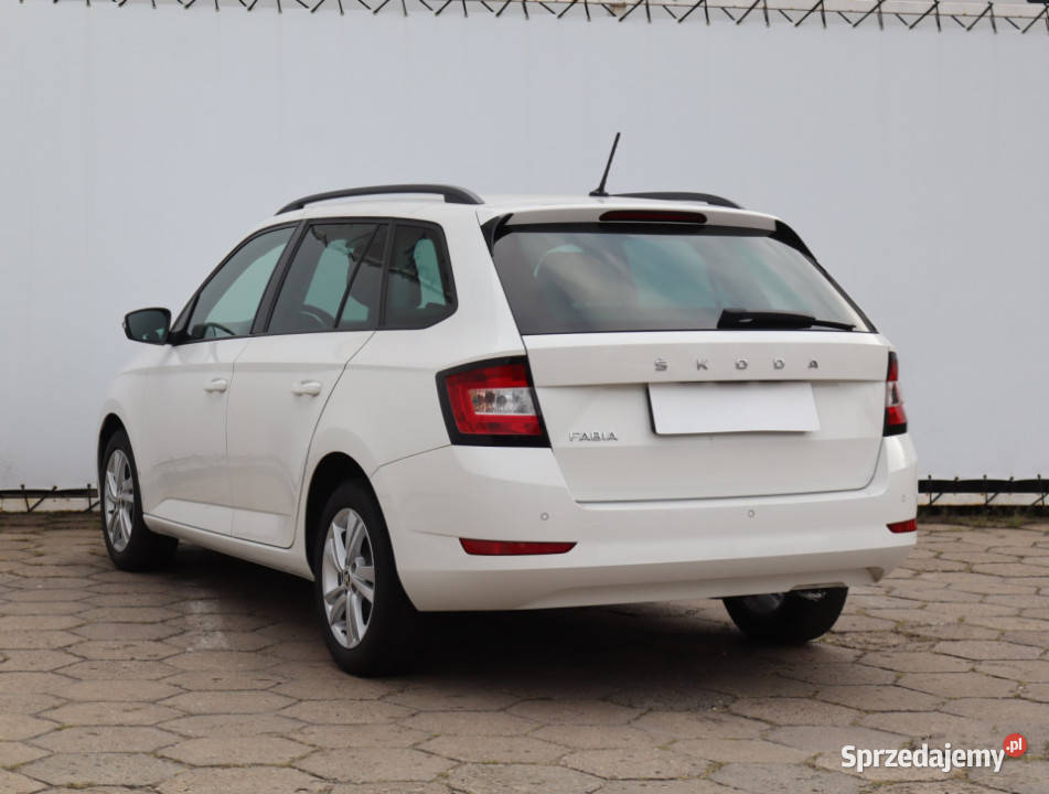 Skoda Fabia 10 TSI Łódź