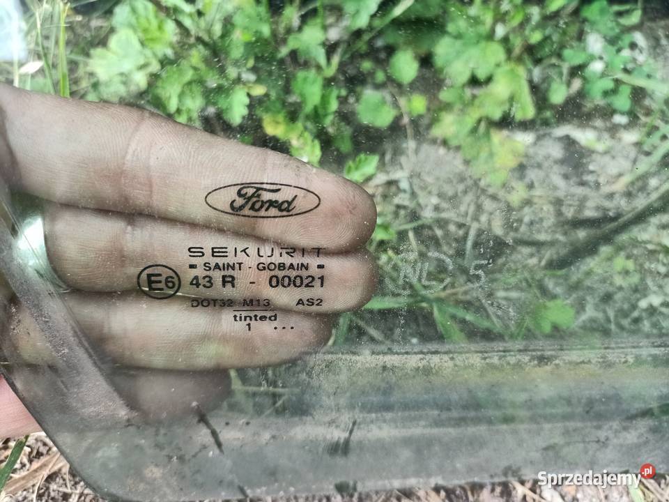 Szyba drzwi przednia prawa ford mondeo MK3 0103 Szczecin sprzedam