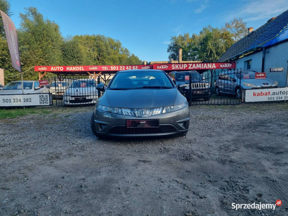 Honda Civic Klimatronik Podgrzewane siedzenia Rok produkcji 2006 Szczecin