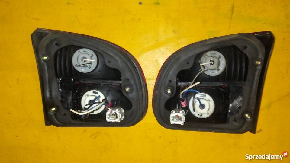 wyprzedażlampy tył z klapy Daewoo Lanos HB r9708 osobowe sprzedam
