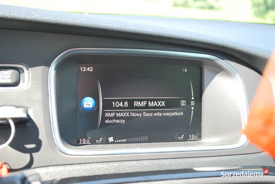 Volvo V40 20 Benzyna 120 Klima Grzana przednia Nowy Sącz