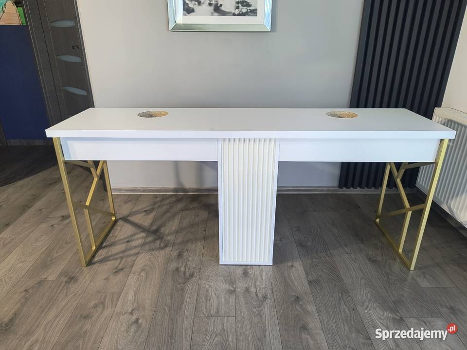 Biurko kosmetyczne do manicure Nowe Sierakowice