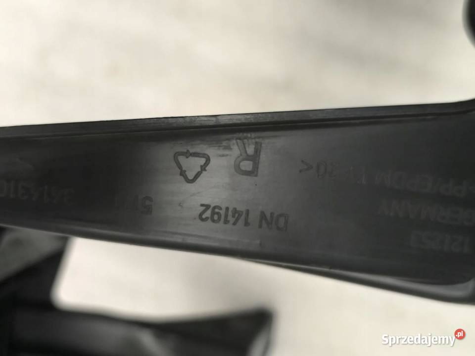 ŚLIZG POD LAMPĘ PRAWY PRZÓD BMW X3 E83 3414310 osobowe