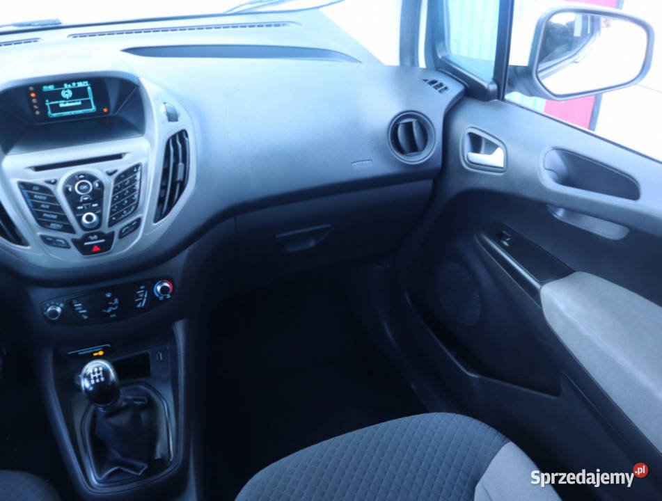 Ford Transit Courier 10 EcoBoost manualna Łódź sprzedam