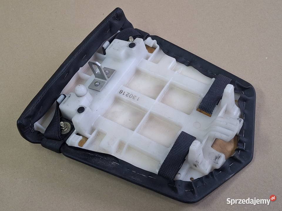 YAMAHA R1 0001 RN04 FOTEL PASAŻERA KANAPA Bieleń