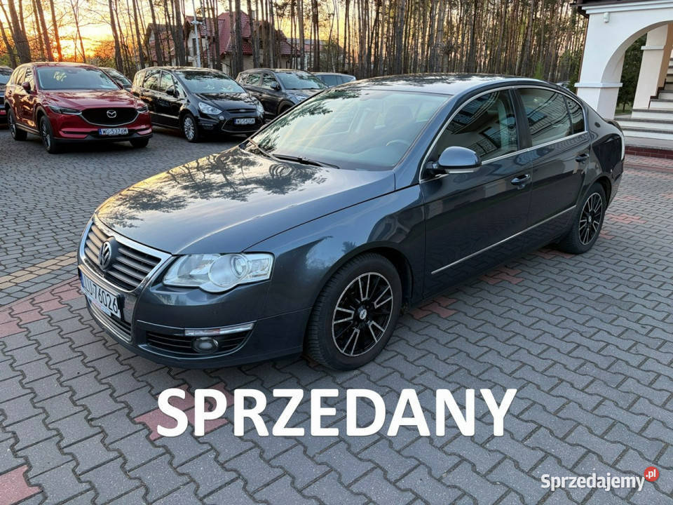 Volkswagen Passat 20 TDI CR Czujniki parkowania szary Motoryzacja Lipówki