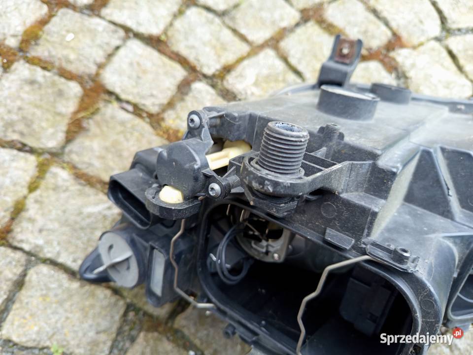 Reflektor prawy seat Leon orginalny 2012 podkarpackie Rzeszów