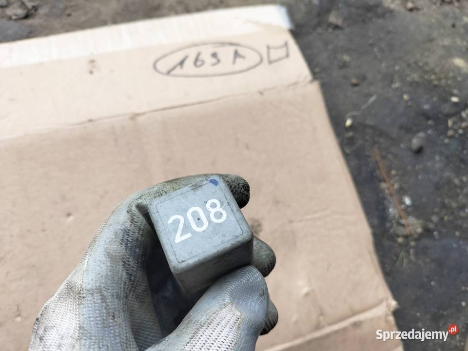 PRZEKAŹNIK 208 8A0951253B osobowe Kamień-Kolonia