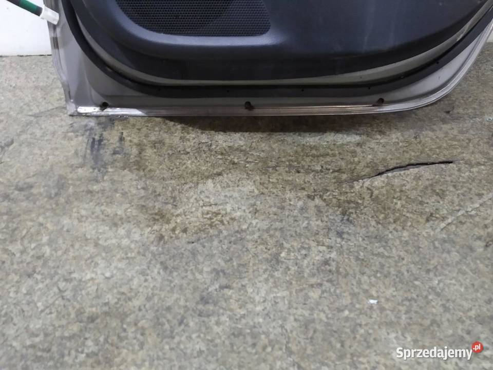 DRZWI PRAWE TYŁ SZARE Suzuki Baleno II 20152022