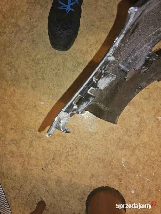 Zderzak przód A3 8p3 Lift Słupsk