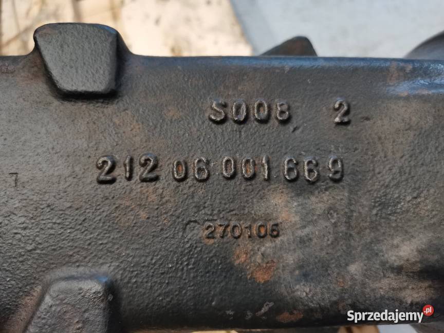 Pochwa mostu Manitou MLT 627 Spicer