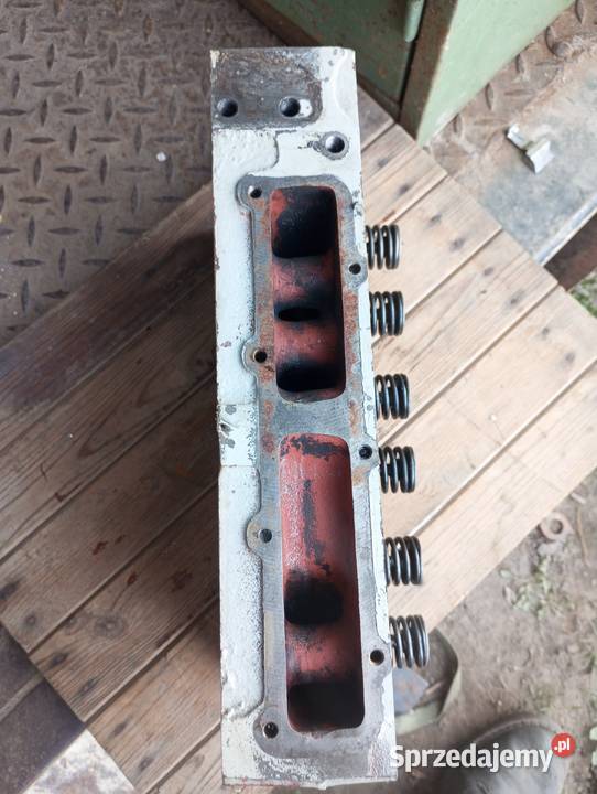 Głowica silnika Massey Ferguson Ursus 3p Perkins Silnik i osprzęt Legnica