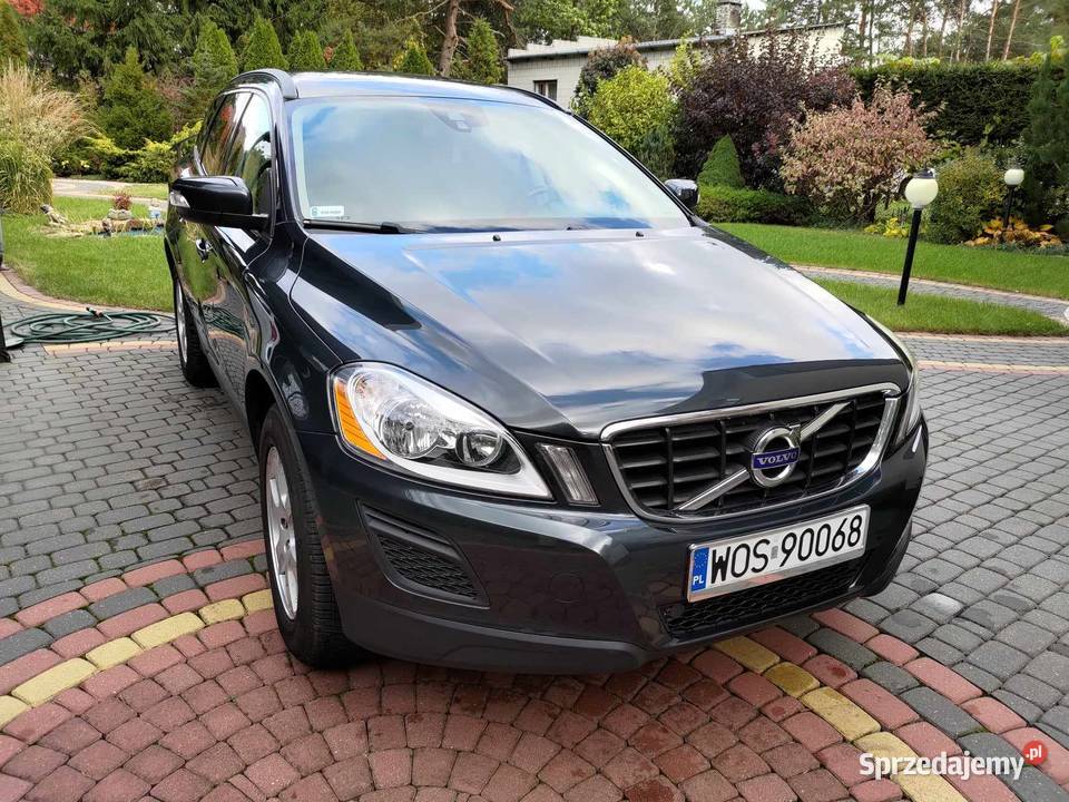 Volvo XC 60 D3 Kinetic Ostrołęka