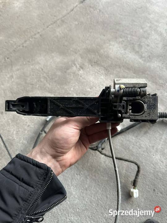 Czesci nissan qashqai szyba głośnikpodnośnik Jaworzno sprzedam