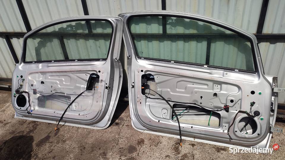 OPEL CORSA E 3D 3 2015 PRAWE LEWE PRZEDNIE PRZOD osobowe Drzwi