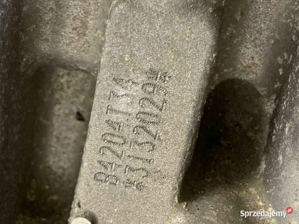 SILNIK VOLVO 20 303 S90 II