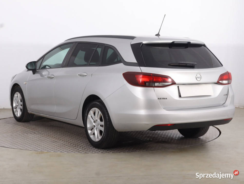 Opel Astra 16 CDTI Piaseczno